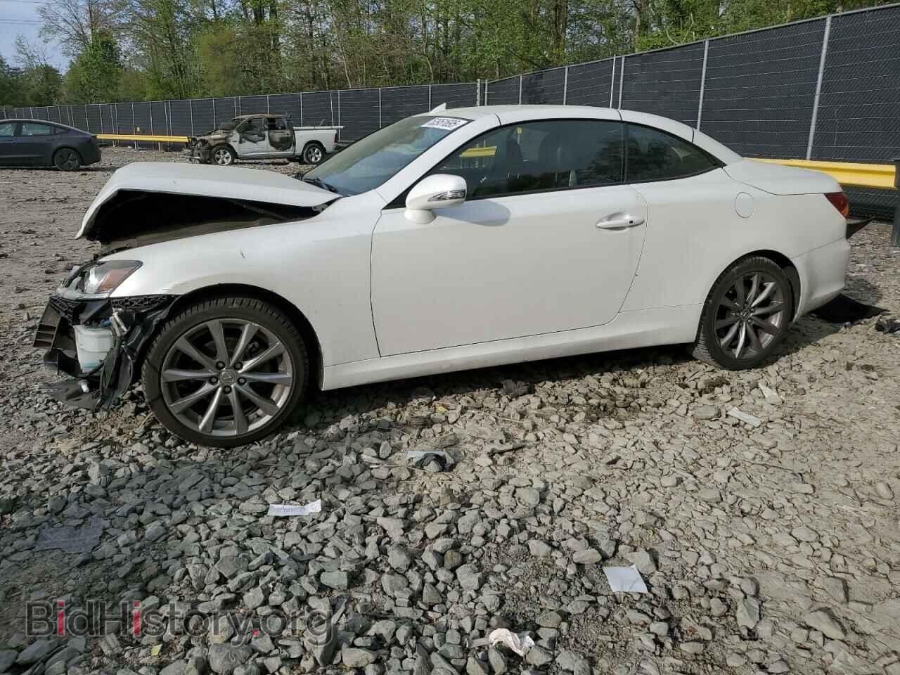 Photo JTHFF2C24D2528196 - LEXUS IS 2013
