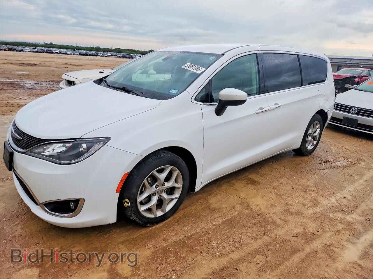 Фотография 2C4RC1BG7HR844889 - CHRYSLER PACIFICA 2017