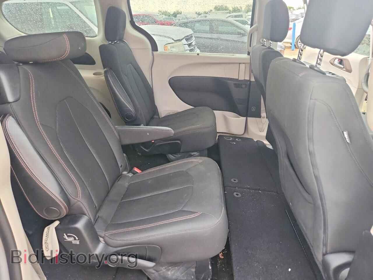 2017 CHRYSLER PACIFICA - VIN: 2C4RC1BG7HR844889 - Фото 11