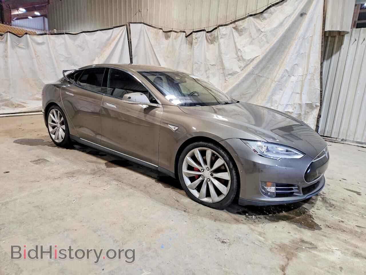 2015 TESLA MODEL S - VIN: 5YJSA1H49FF095882 - Photo 4