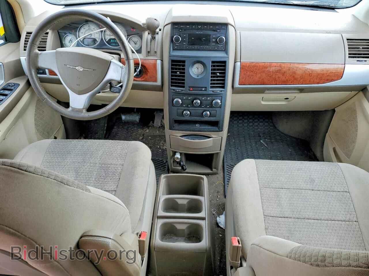 2008 CHRYSLER MINIVAN - VIN: 2A8HR54P28R732153 - Фото 8