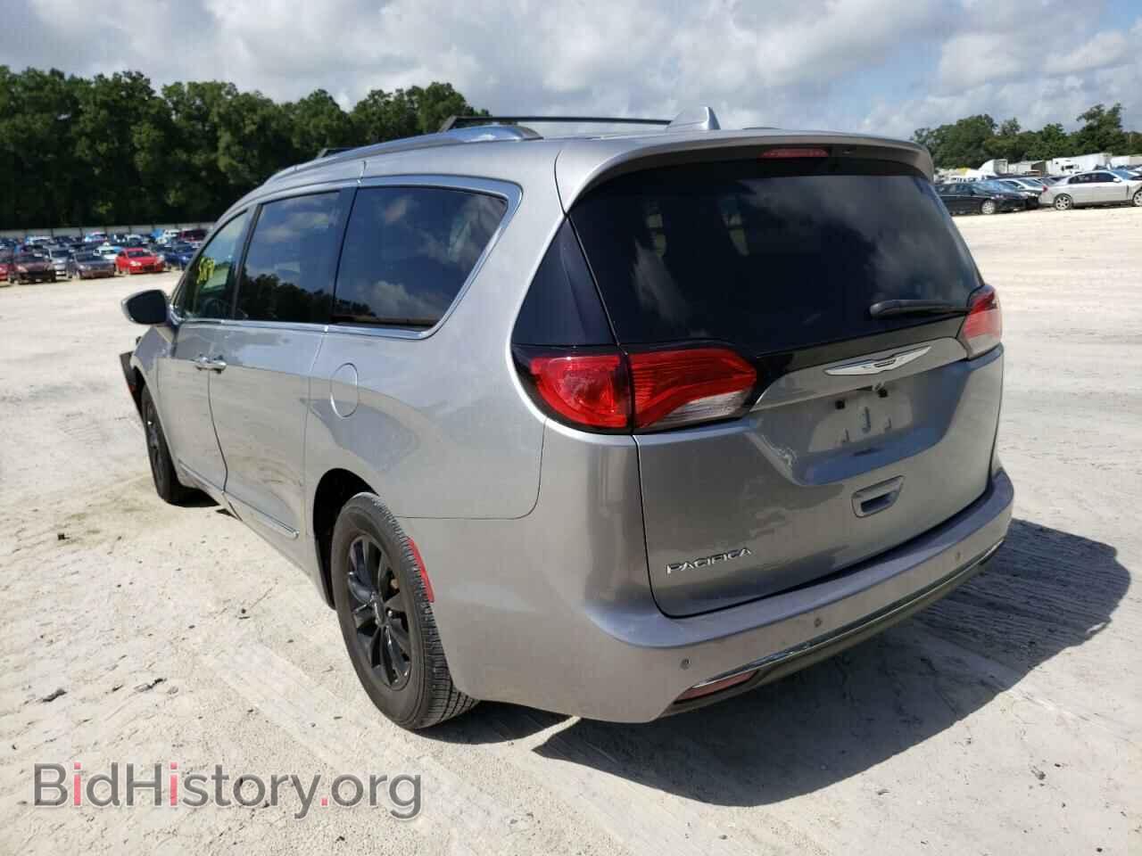 2019 CHRYSLER PACIFICA - VIN: 2C4RC1BG8KR597356 - Фото 3