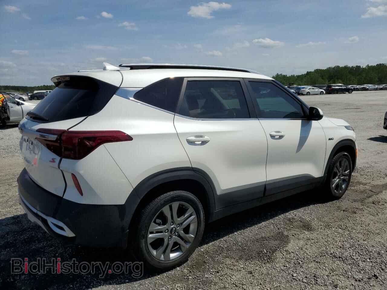 2021 KIA SELTOS - VIN: KNDEUCAA2M7206078 - Фото 3