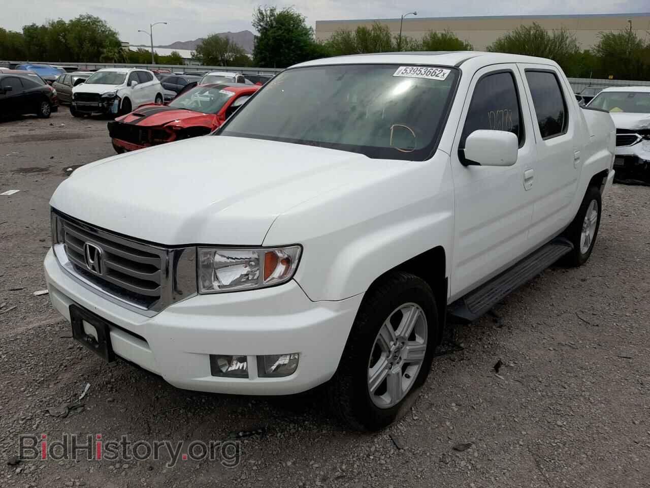 2013 HONDA RIDGELINE - VIN: 5FPYK1F55DB016036 - Фото 2