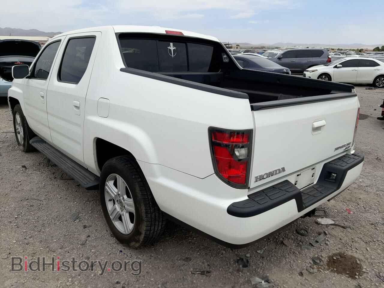 2013 HONDA RIDGELINE - VIN: 5FPYK1F55DB016036 - Фото 3