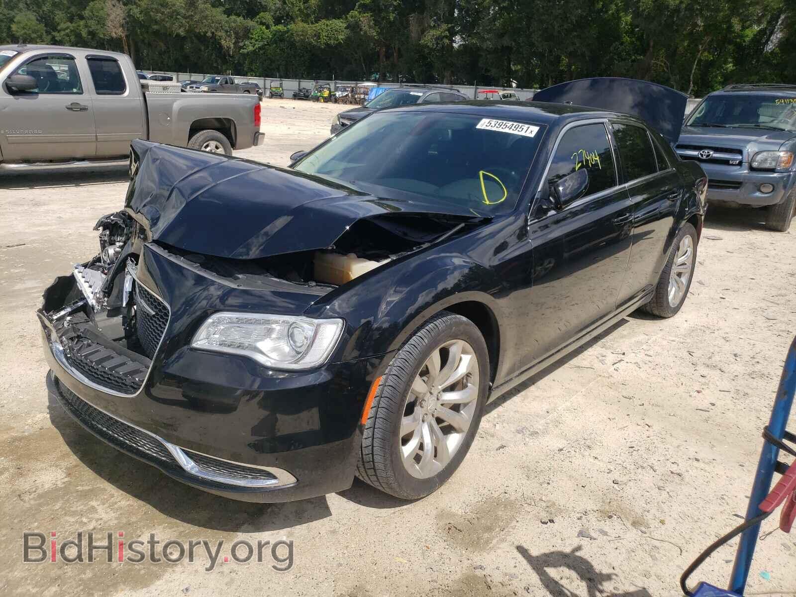 2017 CHRYSLER 300 - VIN: 2C3CCAAG2HH577176 - Фото 2