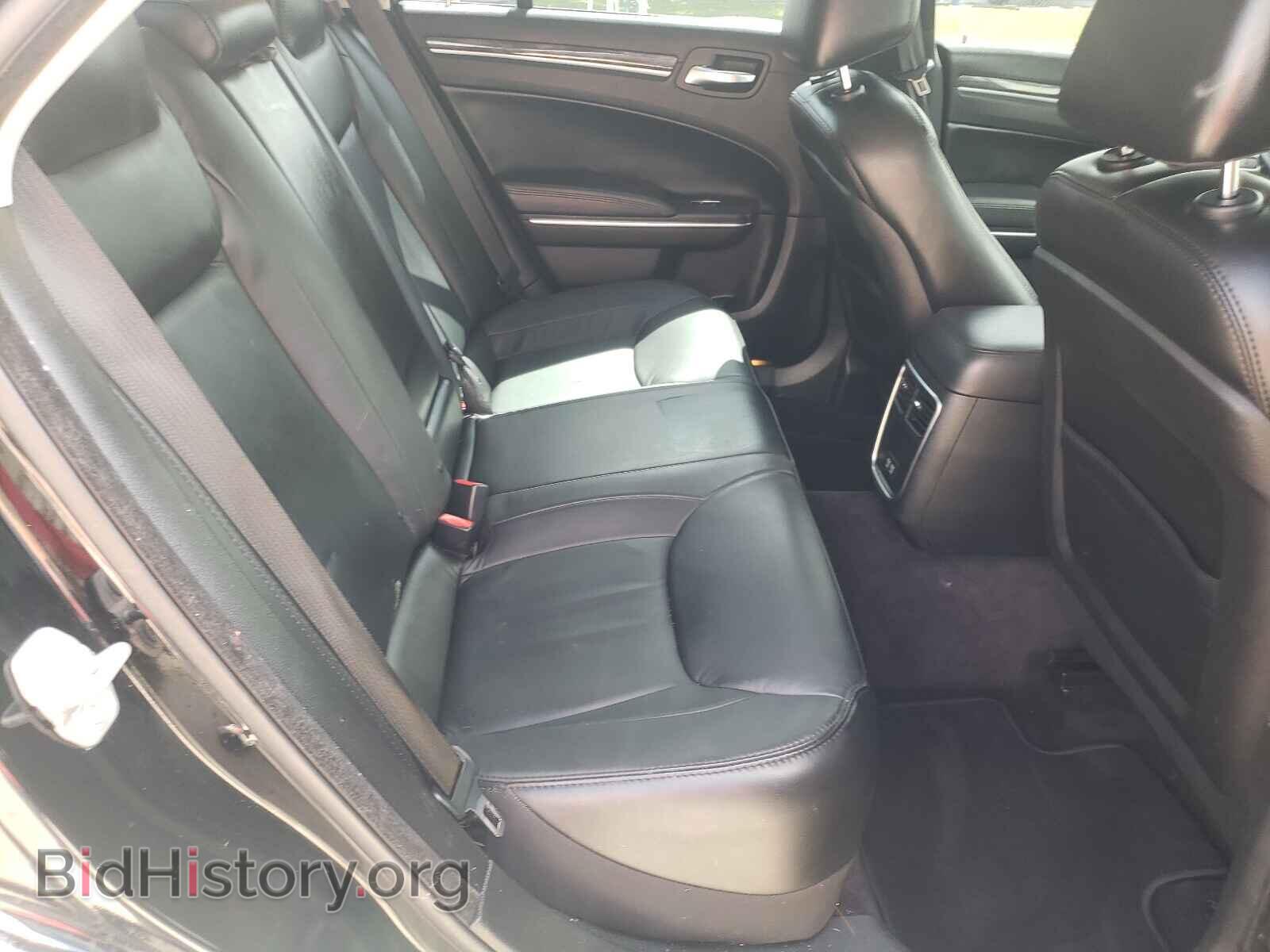 2017 CHRYSLER 300 - VIN: 2C3CCAAG2HH577176 - Фото 6