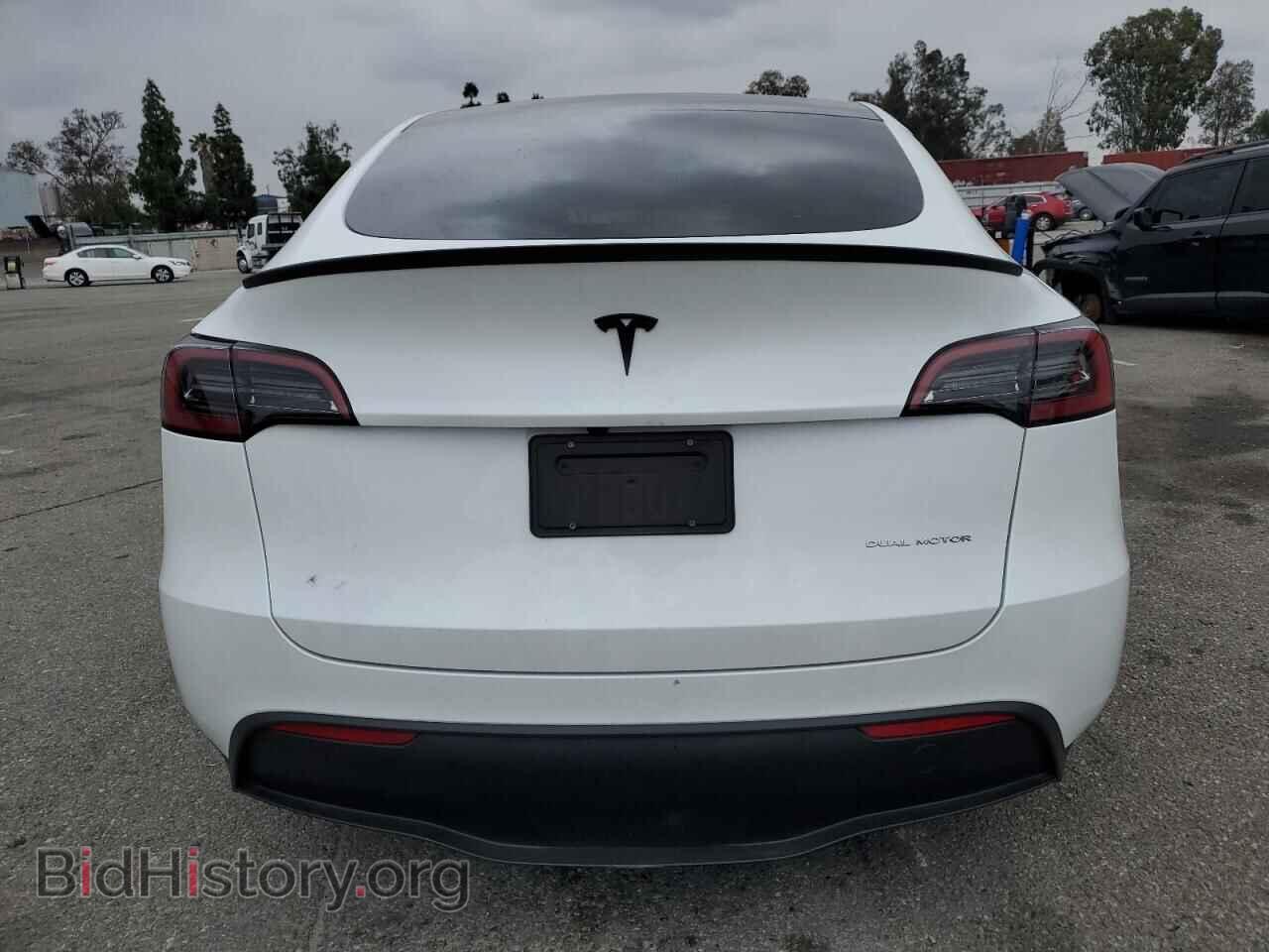 2024 TESLA MODEL Y - VIN: 7SAYGDEE1RF191665 - Фото 6