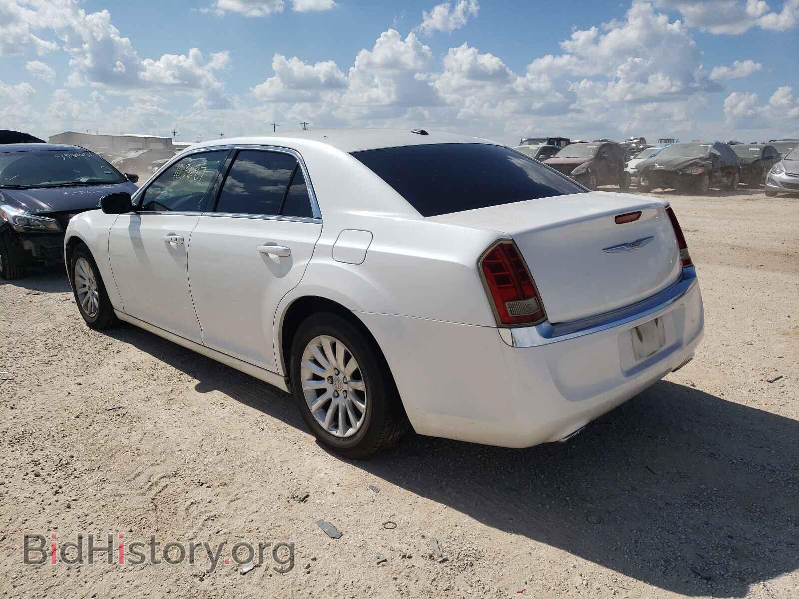 2013 CHRYSLER 300 - VIN: 2C3CCAAGXDH530133 - Фото 3