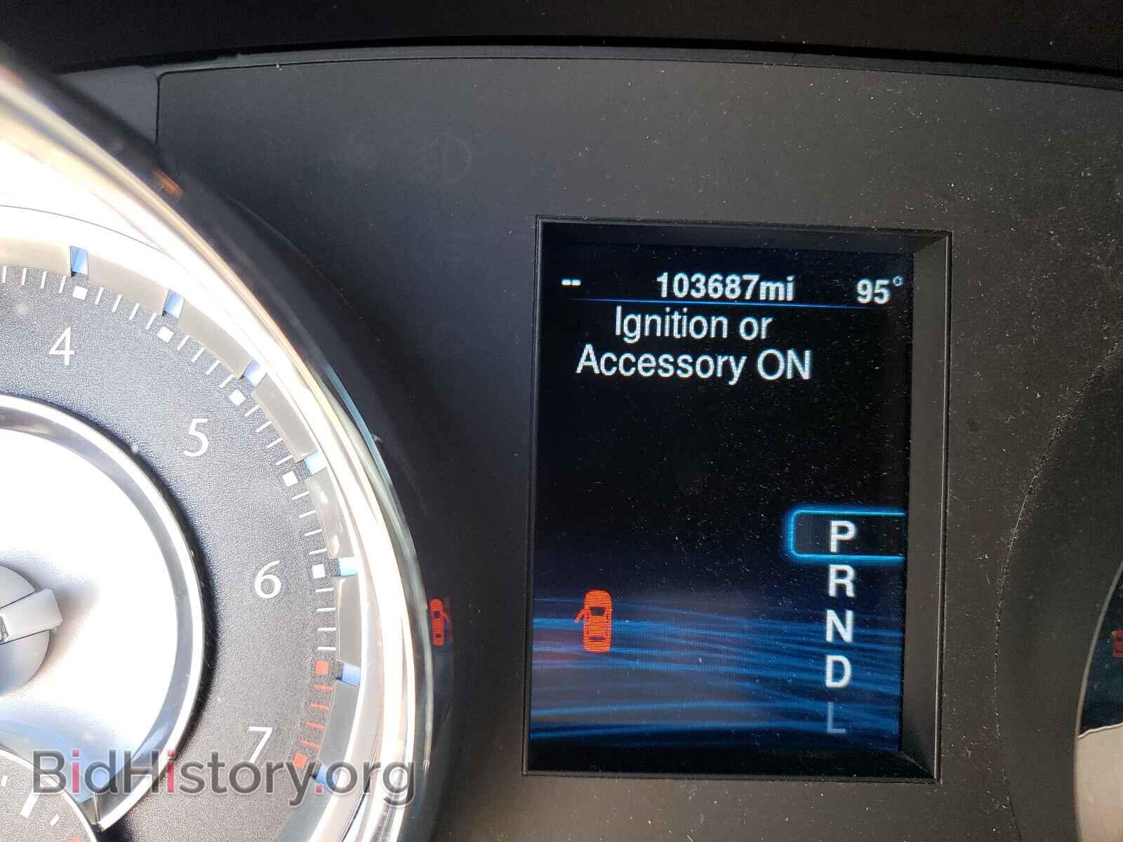 2013 CHRYSLER 300 - VIN: 2C3CCAAGXDH530133 - Фото 8