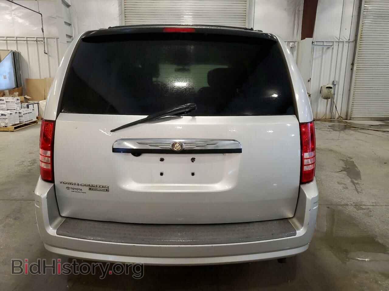 2008 CHRYSLER MINIVAN - VIN: 2A8HR54P28R641027 - Фото 6