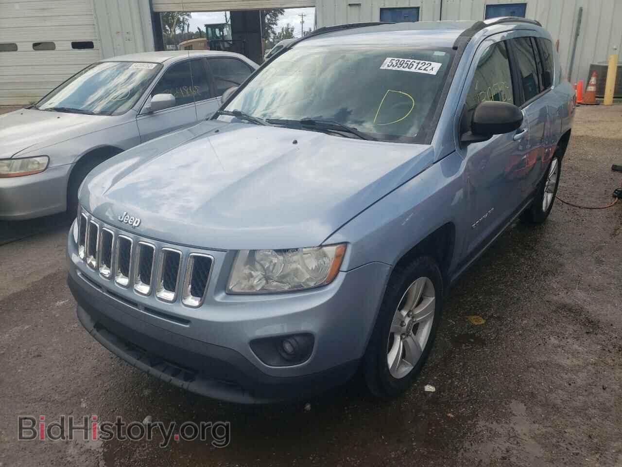 2013 JEEP COMPASS - VIN: 1C4NJCBB2DD258196 - Photo 2
