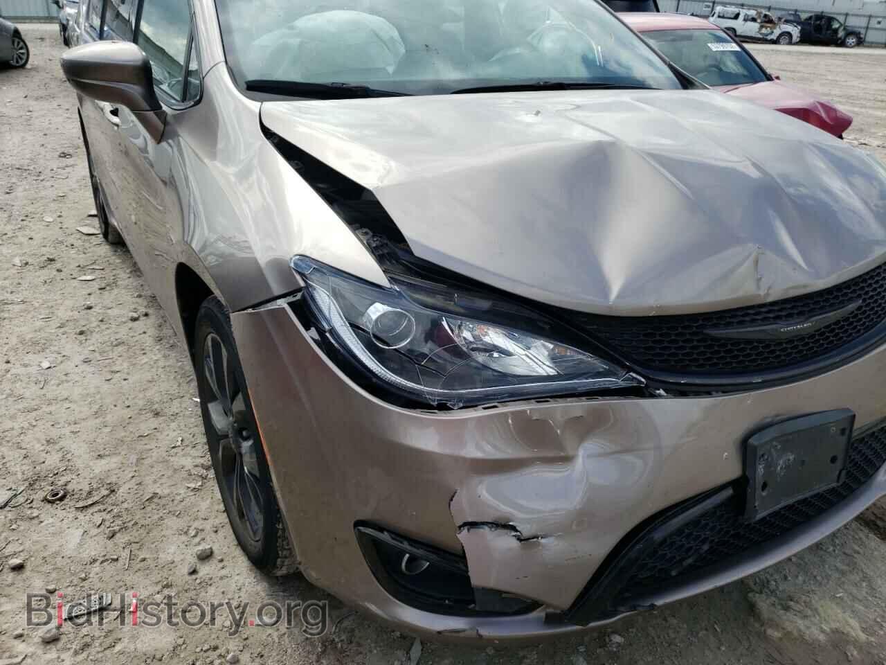 2018 CHRYSLER PACIFICA - VIN: 2C4RC1FG4JR316310 - Photo 9