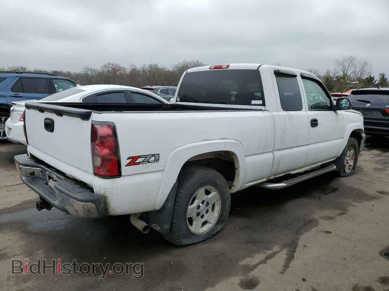 2005 CHEVROLET ALL Models - VIN: 2GCEK19B251281014 - Фото 3