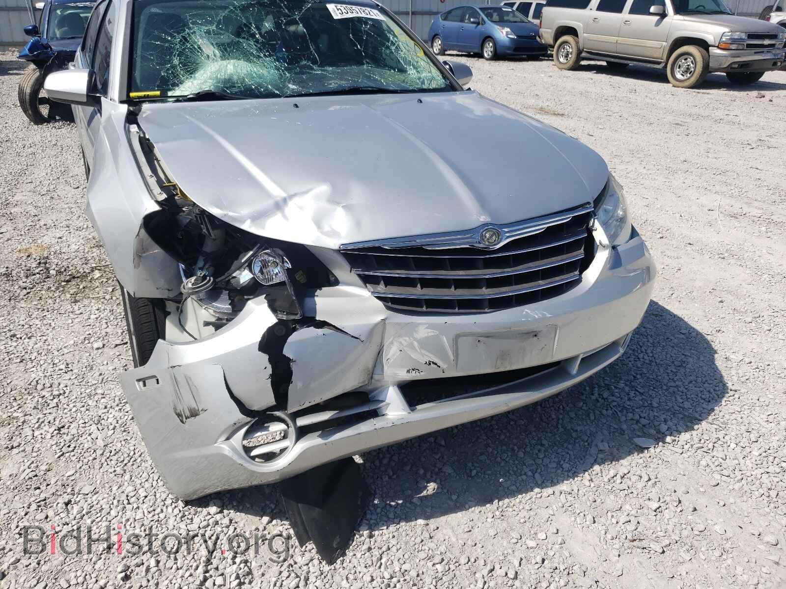2010 CHRYSLER SEBRING - VIN: 1C3CC5FB3AN216797 - Фото 9