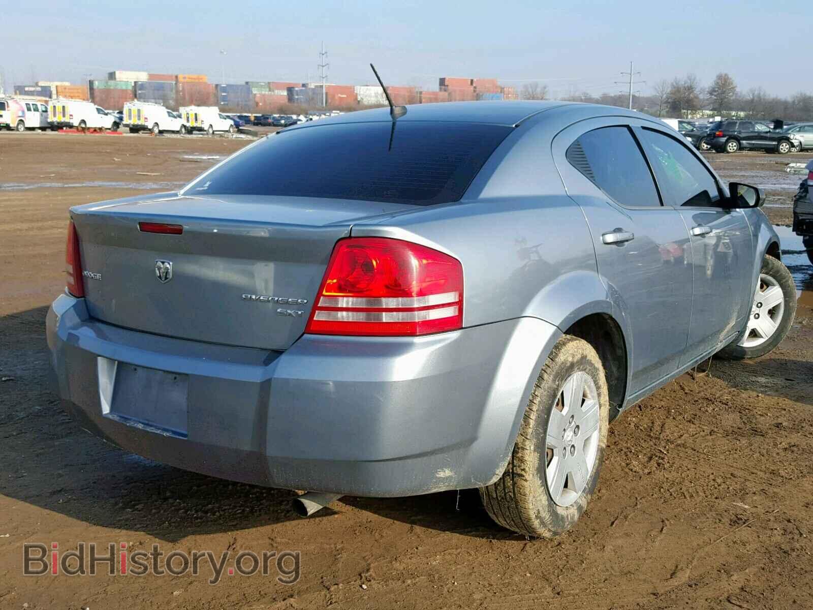 2010 DODGE AVENGER - VIN: 1B3CC4FBXAN209403 - Photo 4