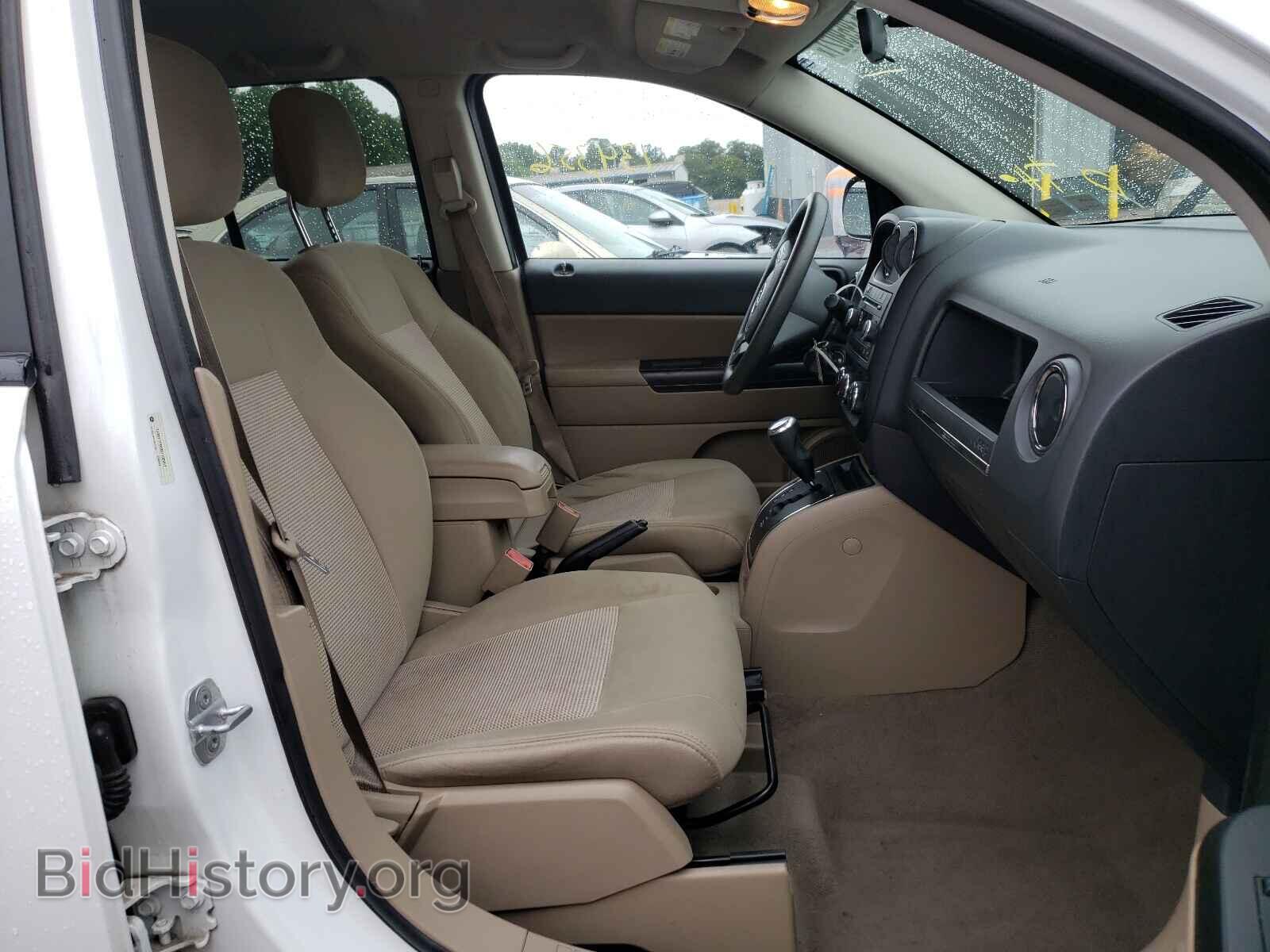 2011 JEEP COMPASS - VIN: 1J4NF1FB6BD158867 - Photo 5