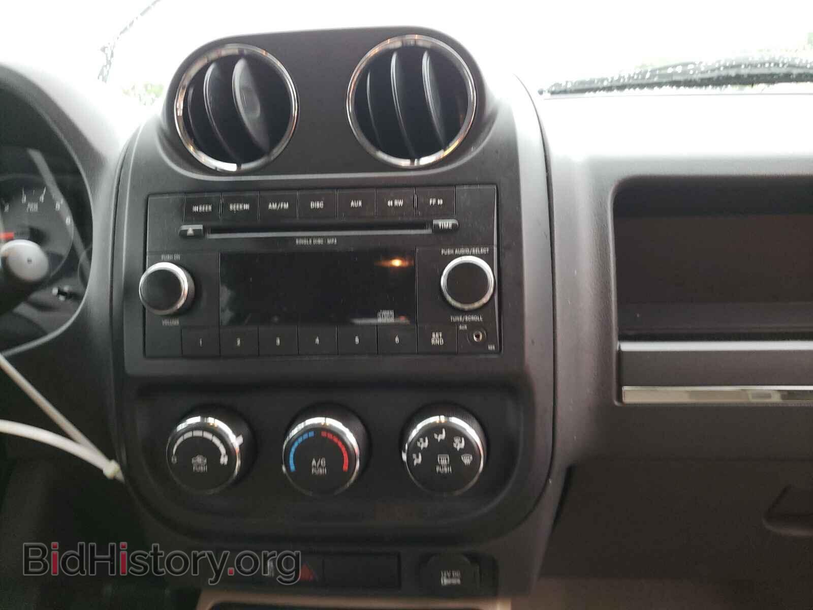 2011 JEEP COMPASS - VIN: 1J4NF1FB6BD158867 - Photo 9