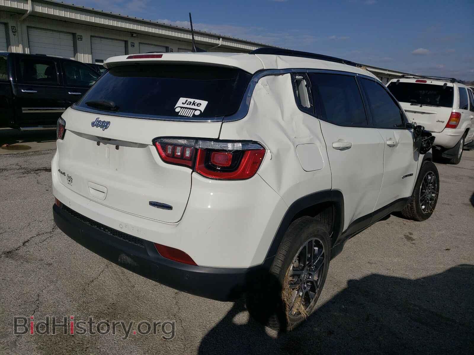 2017 JEEP COMPASS - VIN: 3C4NJDBB2HT681334 - Фото 4