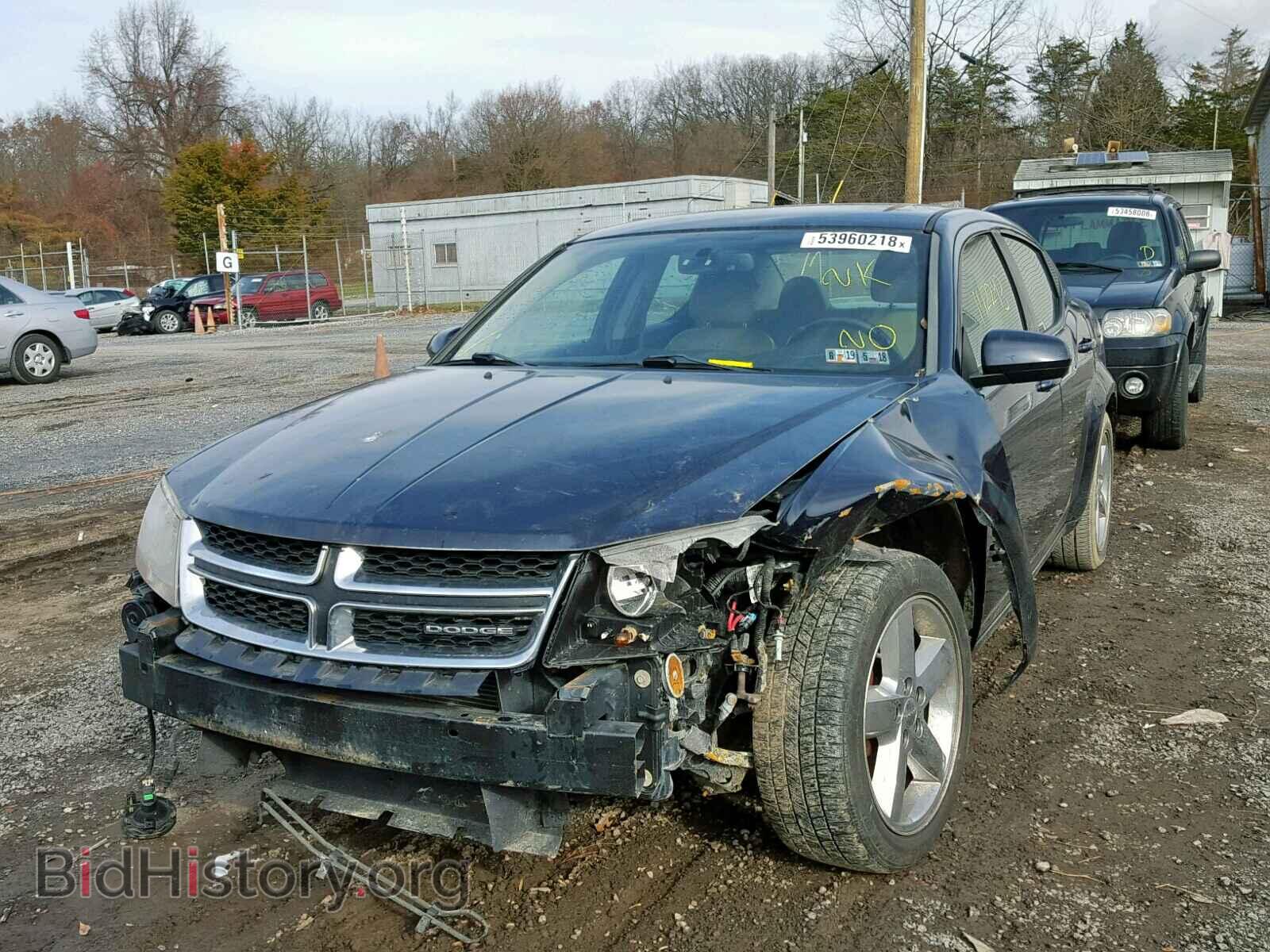 2011 DODGE AVENGER - VIN: 1B3BD2FG4BN541234 - Фото 2