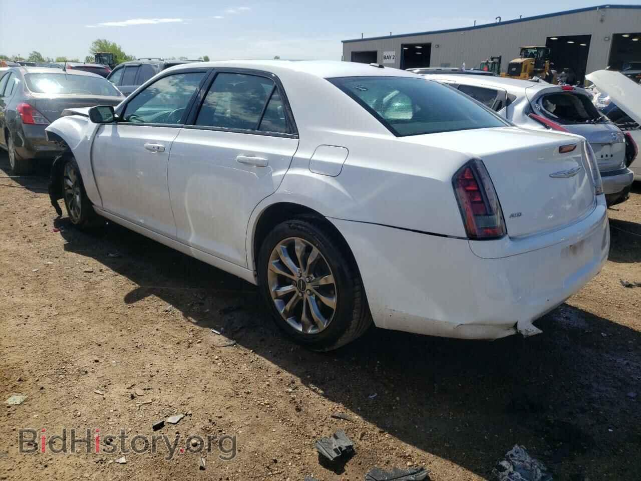 2014 CHRYSLER 300 - VIN: 2C3CCAGG4EH374471 - Фото 2