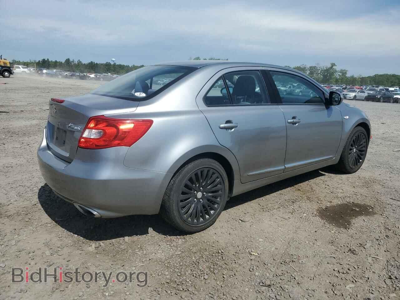 2010 SUZUKI KIZASHI - VIN: JS2RE9A59A6100125 - Photo 3
