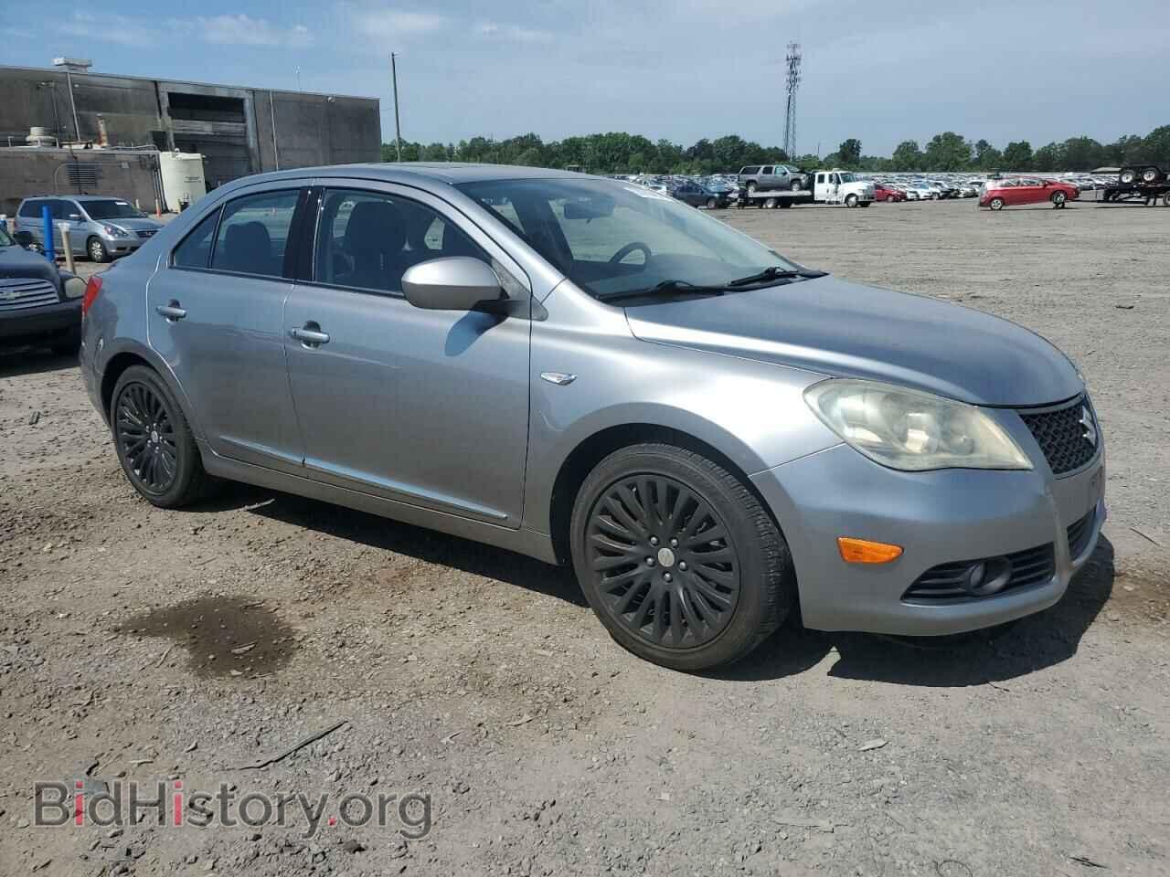 2010 SUZUKI KIZASHI - VIN: JS2RE9A59A6100125 - Photo 4