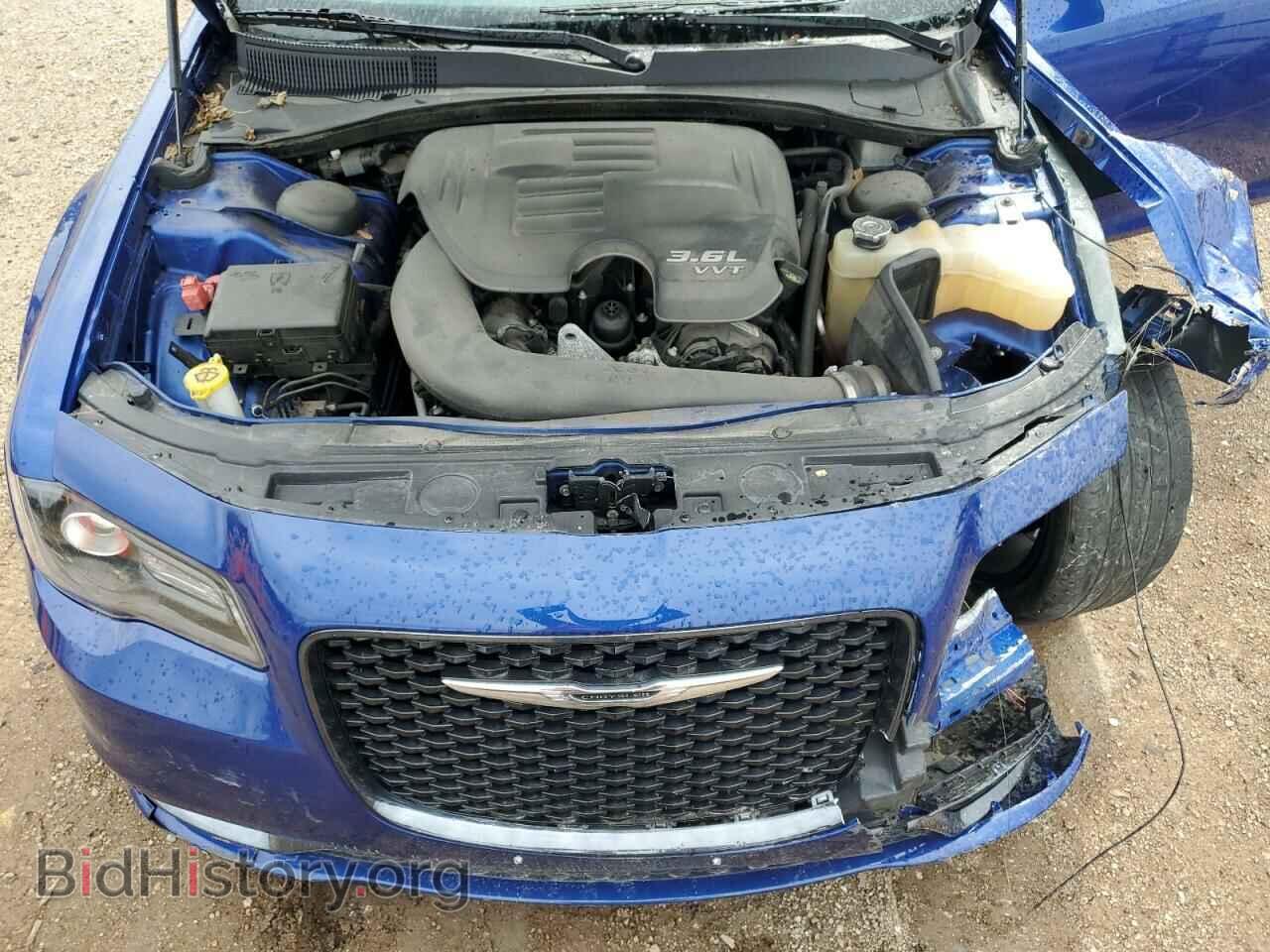 2019 CHRYSLER 300 - VIN: 2C3CCAAG0KH755545 - Фото 11