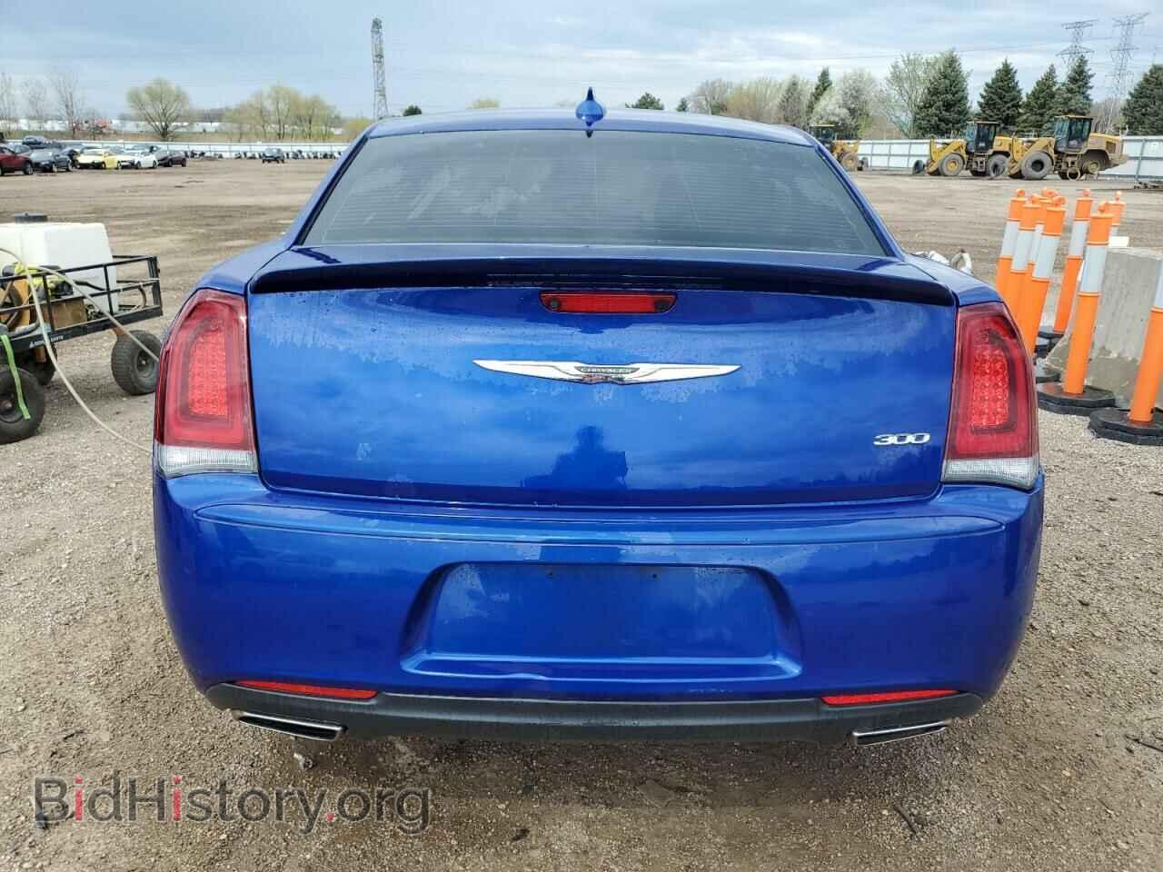 2019 CHRYSLER 300 - VIN: 2C3CCAAG0KH755545 - Фото 6