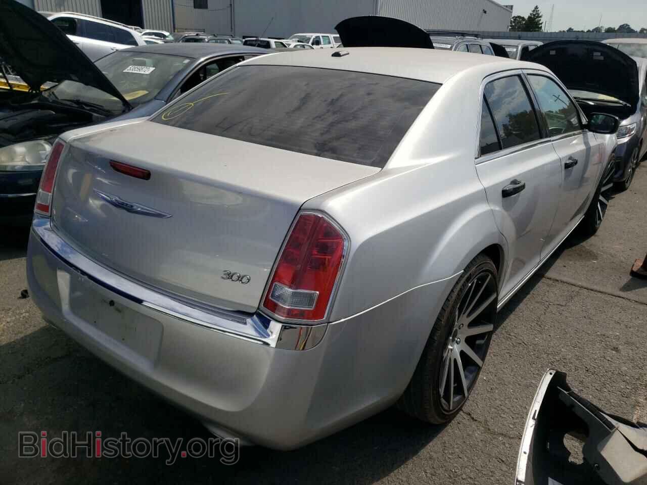 2012 CHRYSLER 300 - VIN: 2C3CCACG5CH308708 - Photo 4