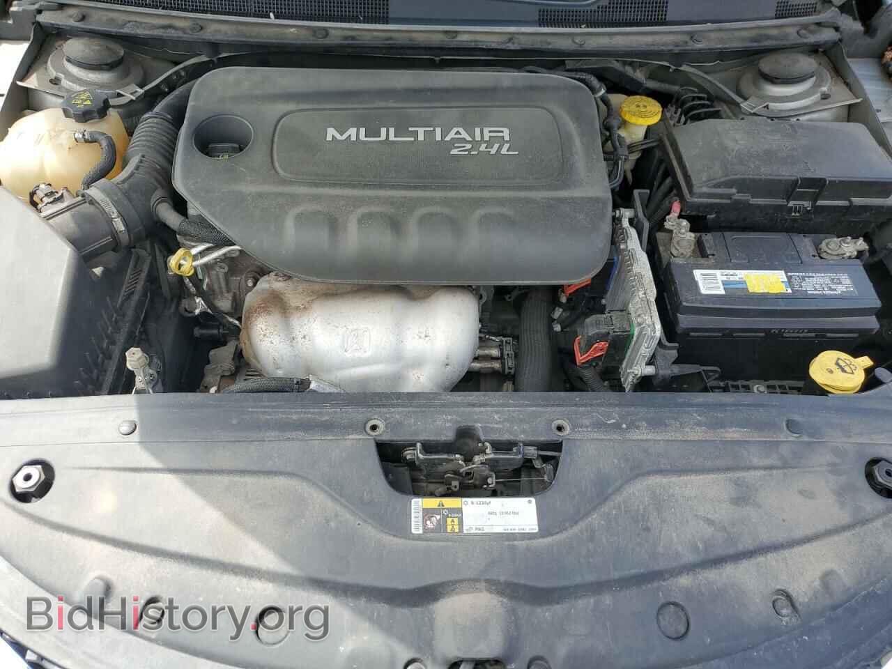2015 CHRYSLER 200 - VIN: 1C3CCCAB9FN750681 - Фото 11