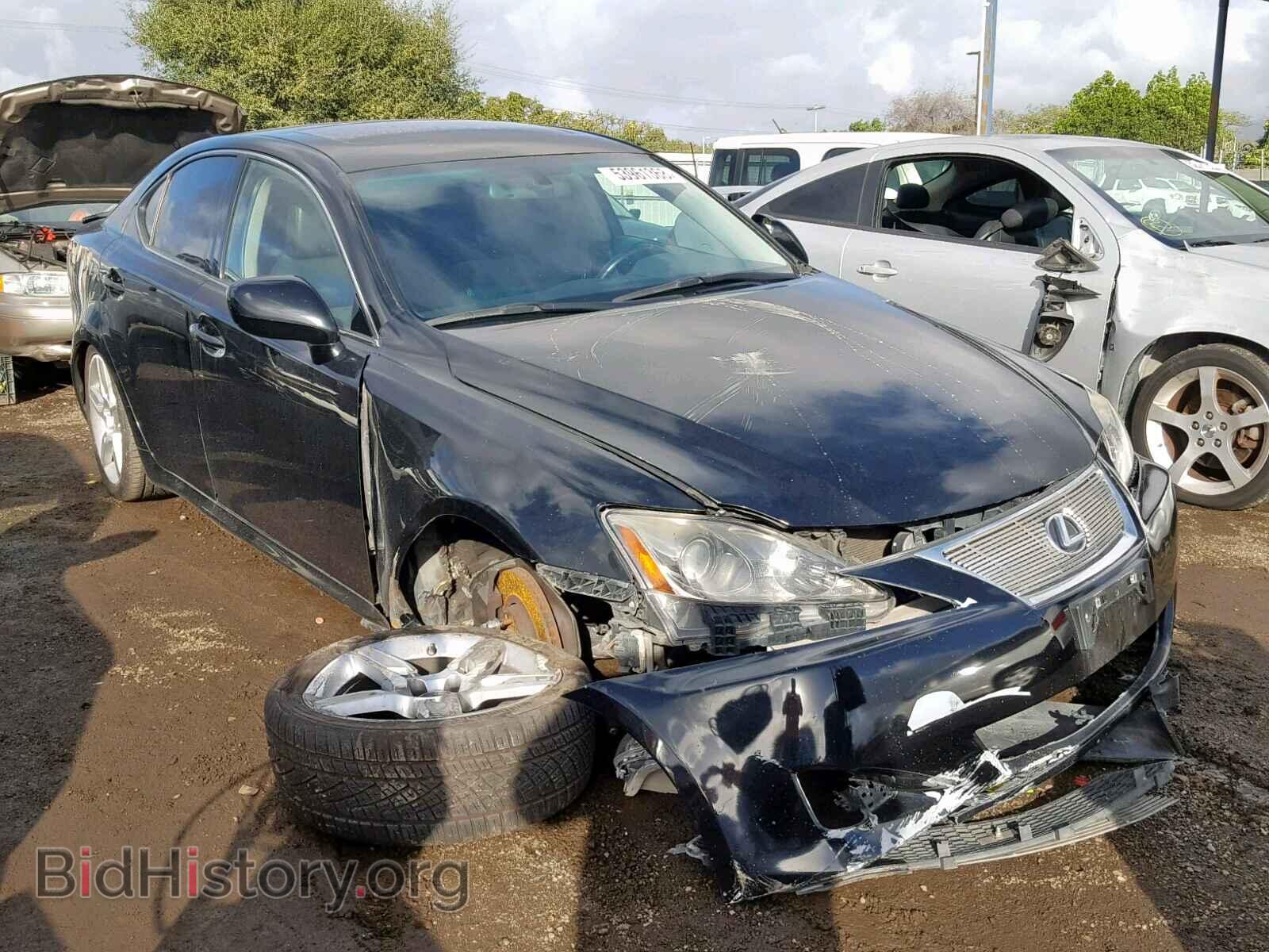 Фотография JTHBE262965011040 - LEXUS IS 2006