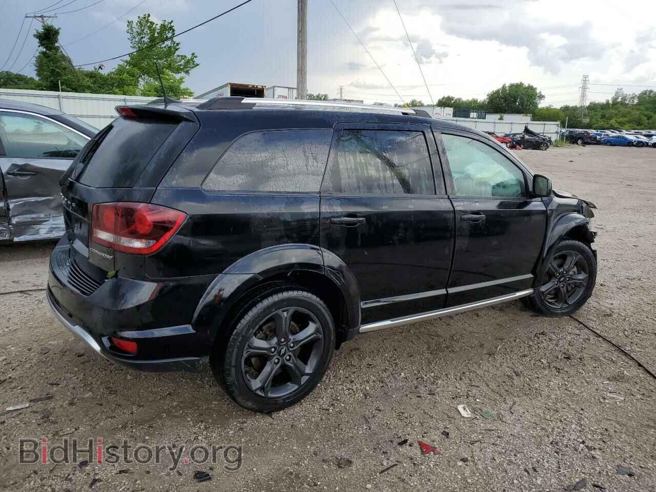 2020 DODGE JOURNEY - VIN: 3C4PDCGB2LT266784 - Фото 3