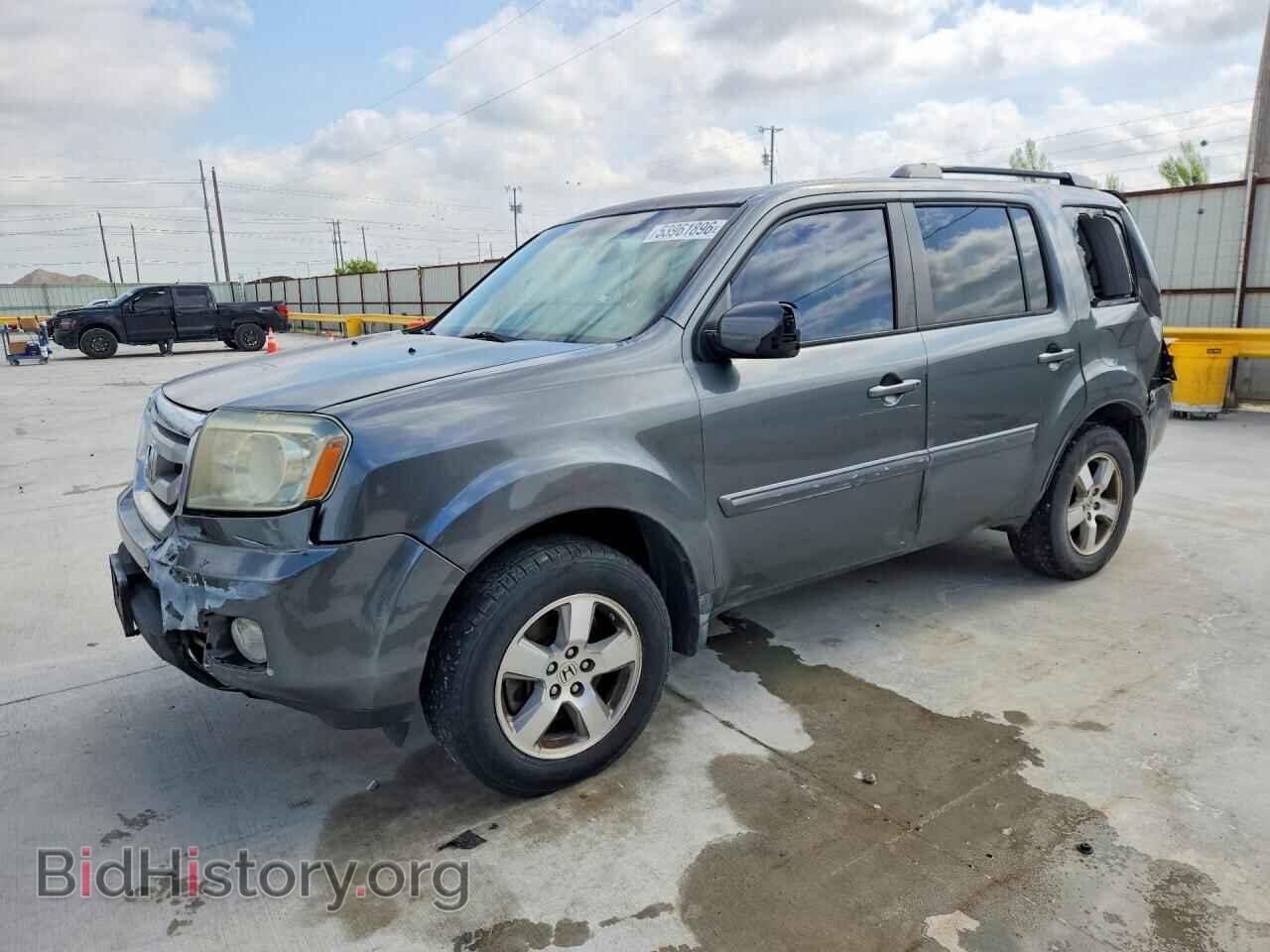 Photo 5FNYF3H57BB004330 - HONDA PILOT 2011