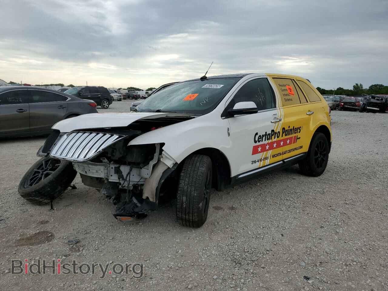 2012 LINCOLN MKX - VIN: 2LMDJ8JK0CBL12559 - Photo 2