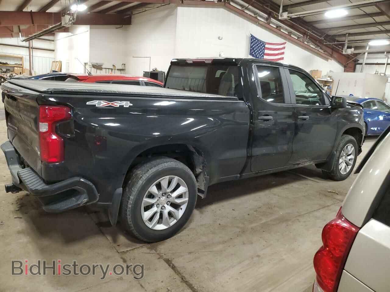 2020 CHEVROLET SILVERADO - VIN: 1GCRYBEF0LZ258348 - Фото 3