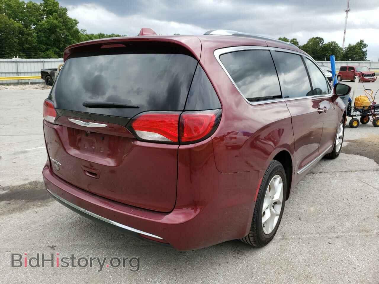 2017 CHRYSLER PACIFICA - VIN: 2C4RC1EG9HR778082 - Photo 4