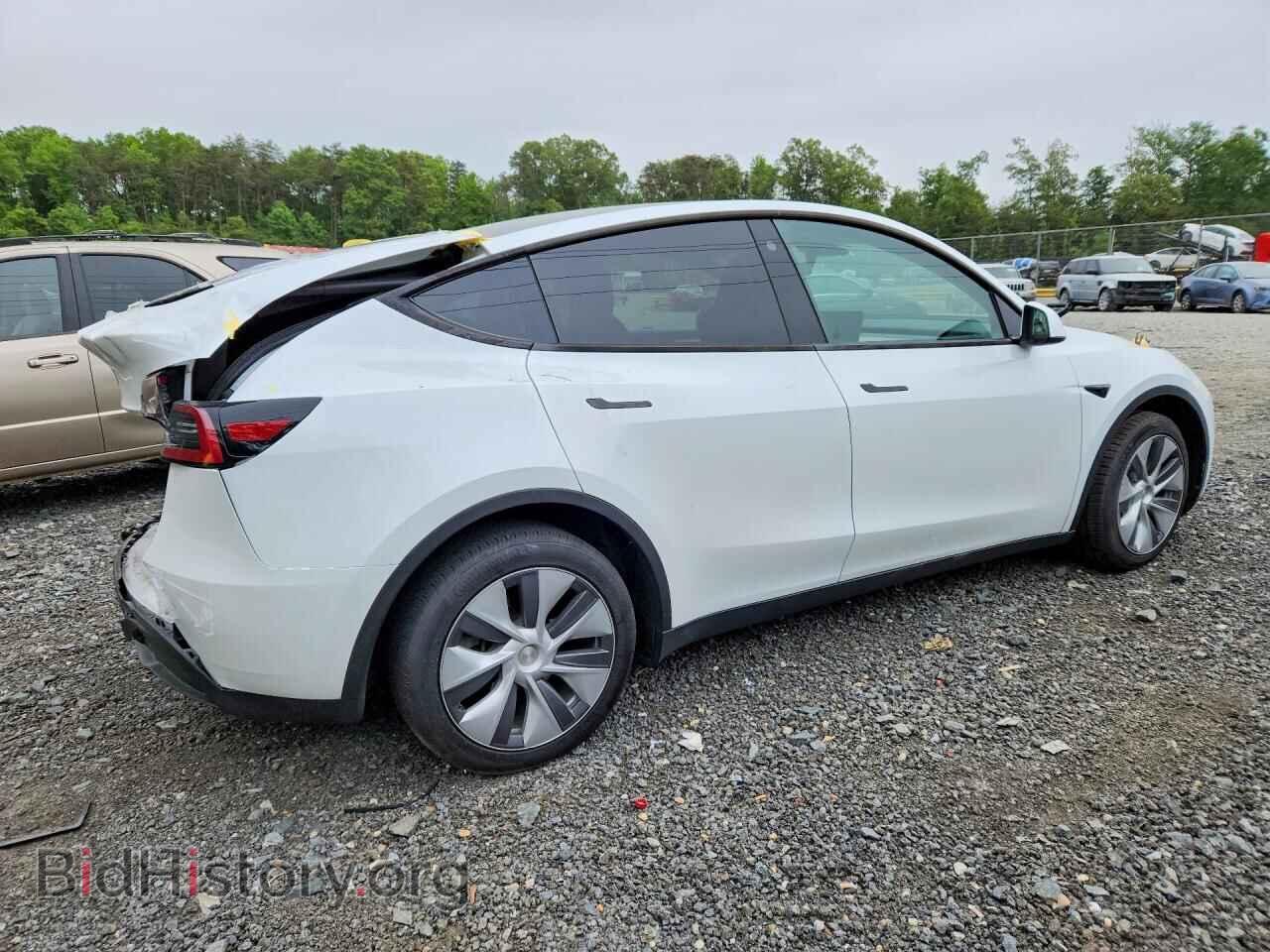 2023 TESLA MODEL Y - VIN: 7SAYGDEEXPA060924 - Фото 3