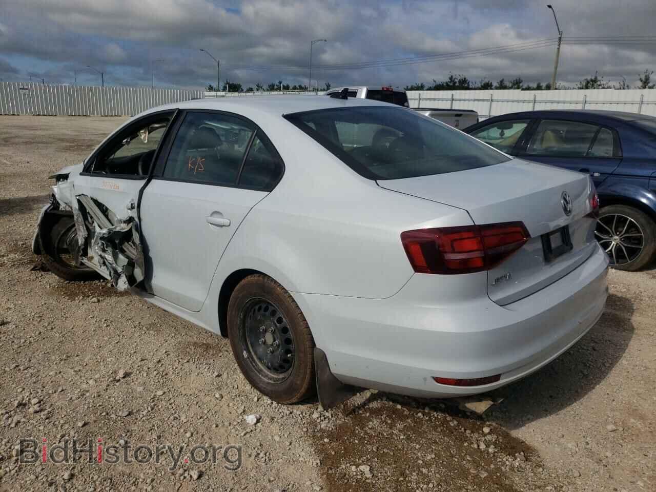 2017 VOLKSWAGEN JETTA - VIN: 3VW2B7AJ9HM402186 - Фото 3