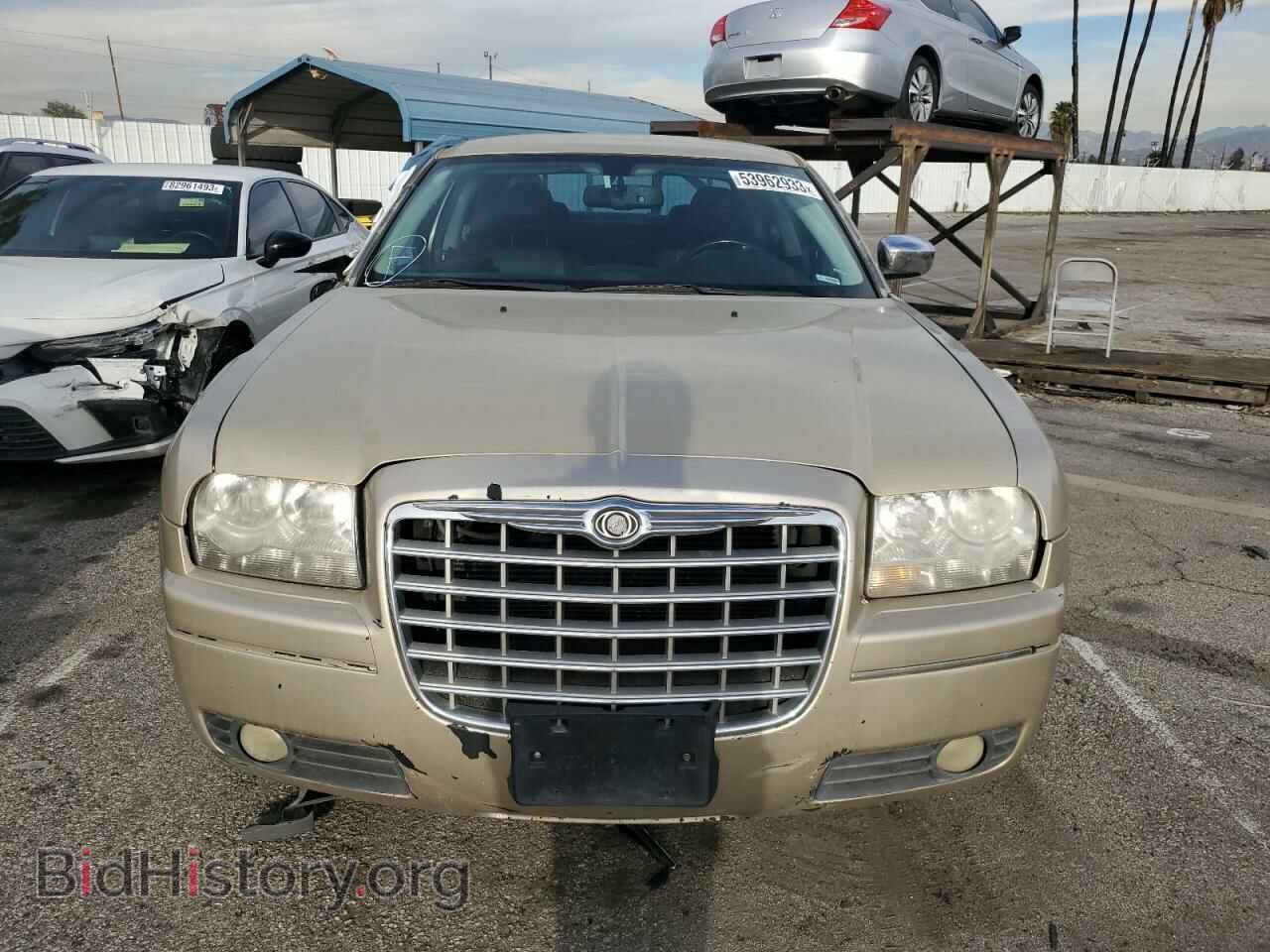 2010 CHRYSLER 300 - VIN: 2C3CA5CV7AH215357 - Фото 5