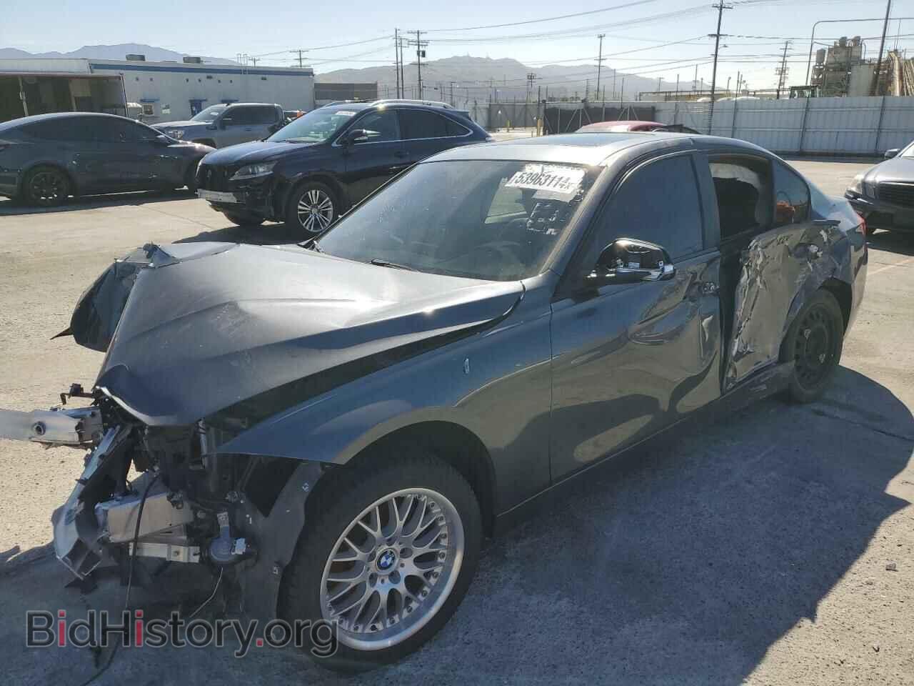 Photo WBA8E1G53GNU11785 - BMW 3 SERIES 2016