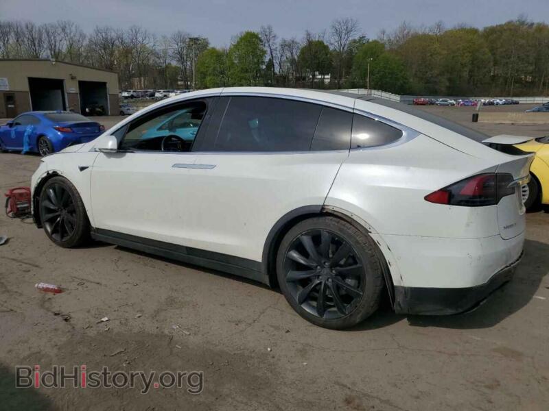 2017 Tesla MODEL X (VIN 5YJXCBE23HF076398) — photo 2 of 12