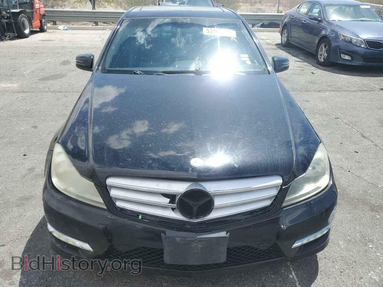 2012 MERCEDES-BENZ C-CLASS - VIN: WDDGF4HB9CA646510 - Фото 5