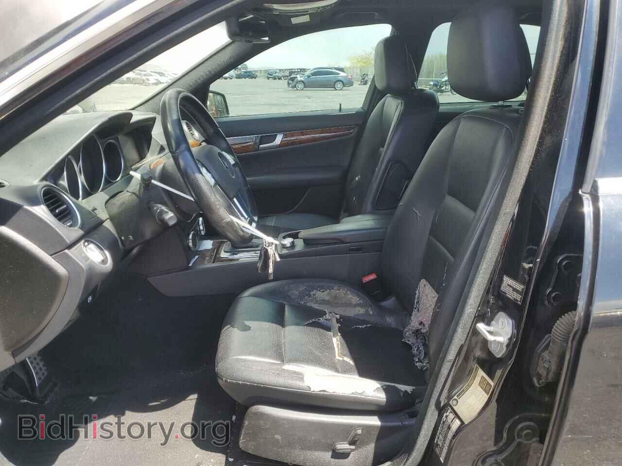 2012 MERCEDES-BENZ C-CLASS - VIN: WDDGF4HB9CA646510 - Фото 7