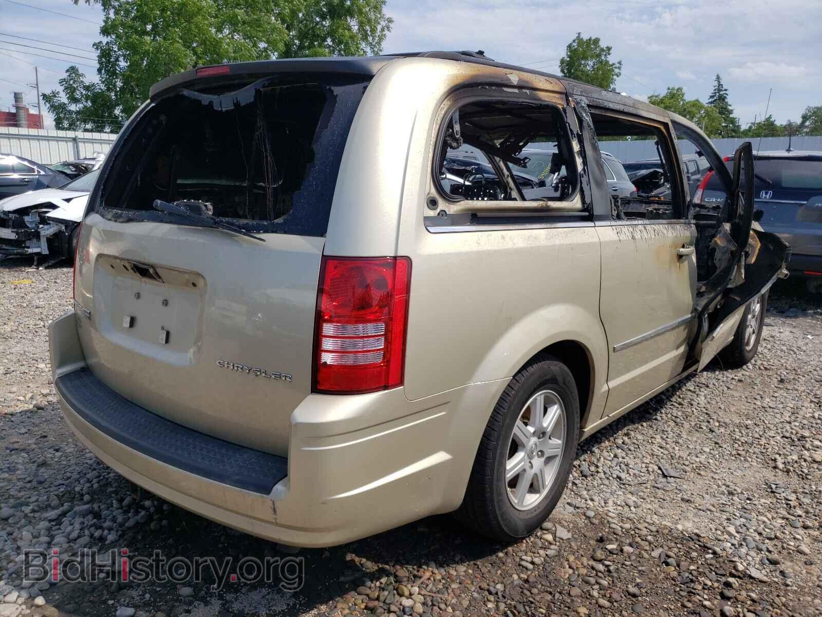 2010 CHRYSLER MINIVAN - VIN: 2A4RR5D1XAR300501 - Фото 4