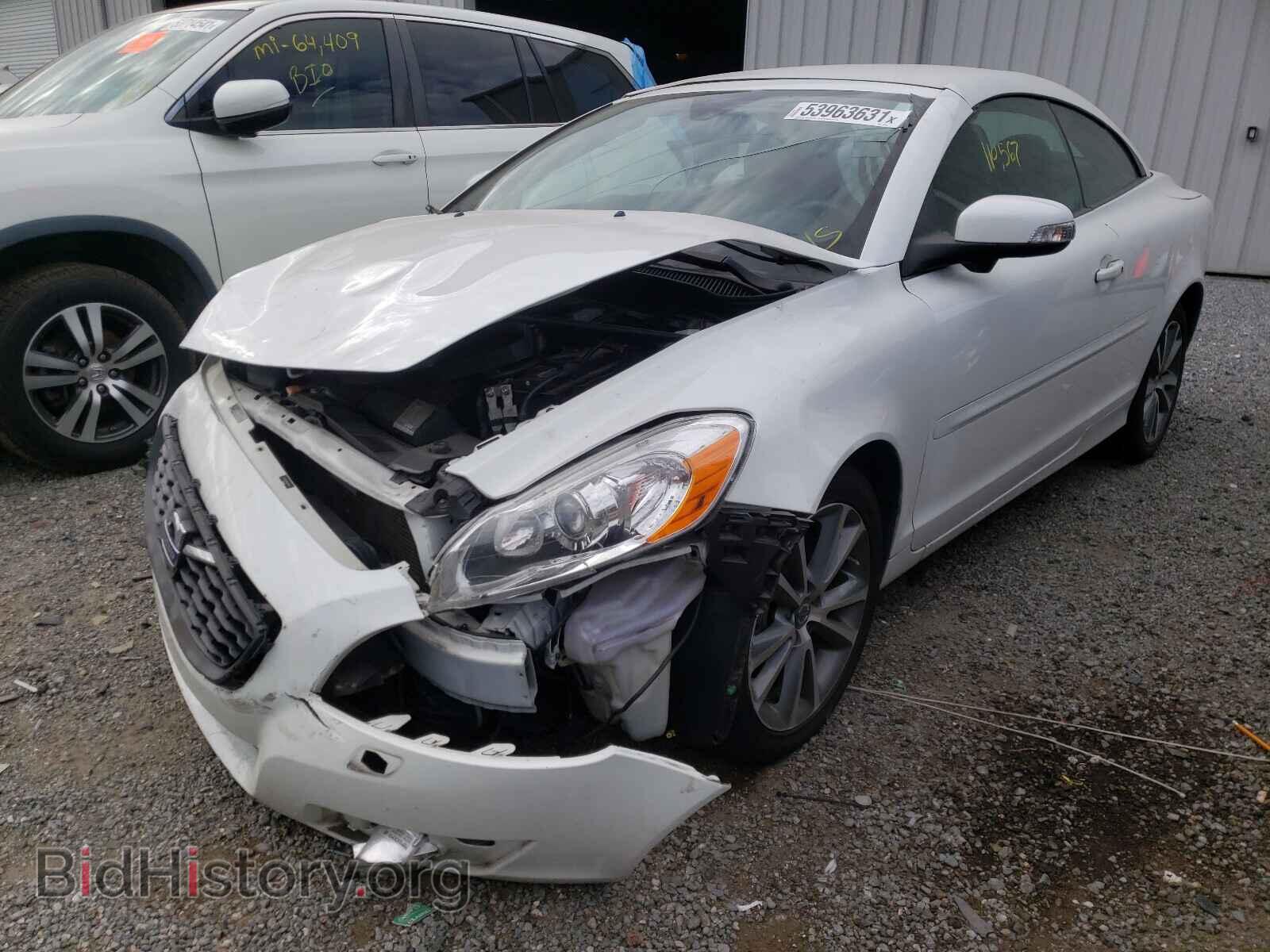 2013 VOLVO C70 - VIN: YV1672MC8DJ139406 - Фото 2