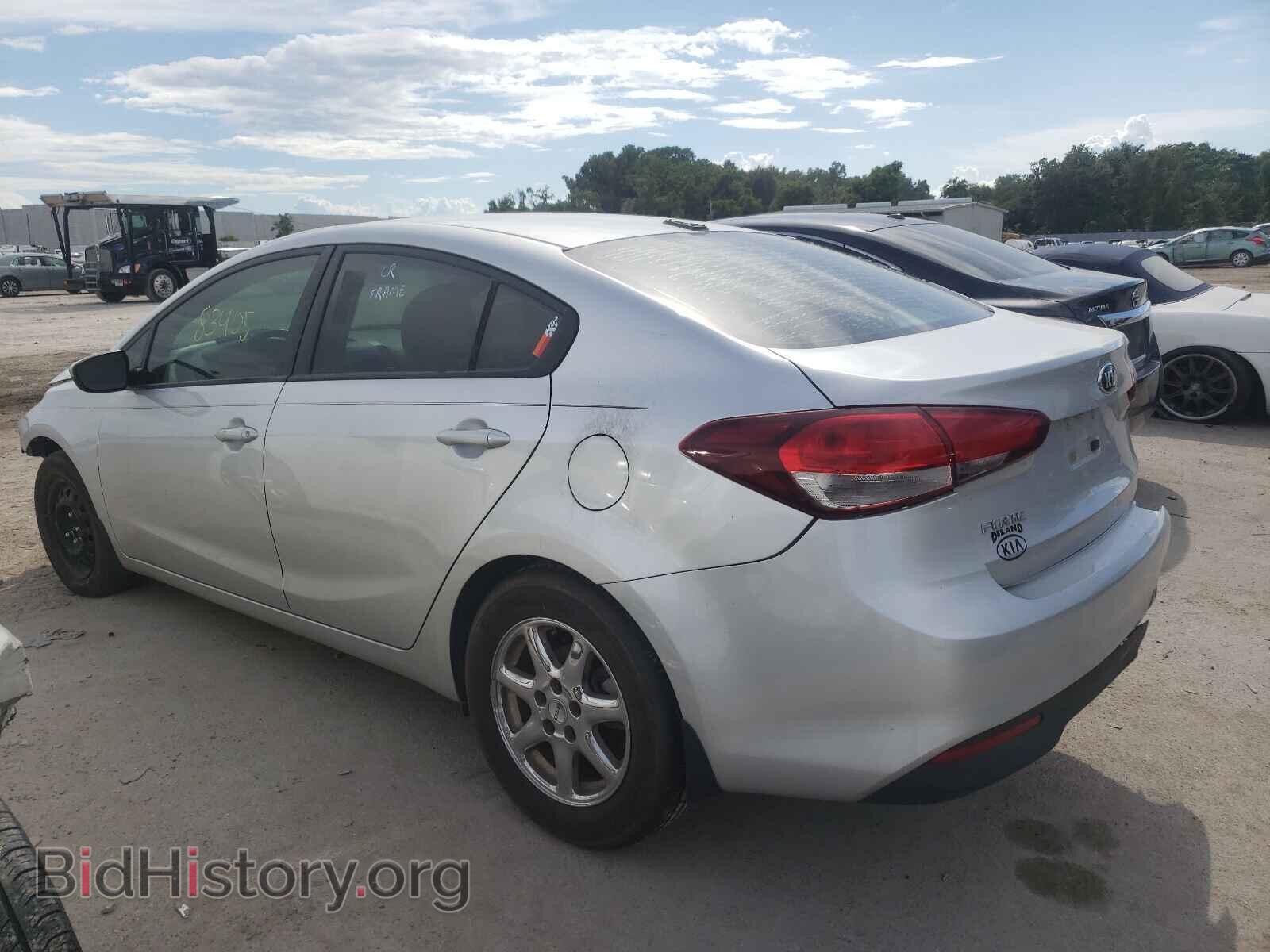 2017 KIA FORTE - VIN: 3KPFK4A77HE017985 - Фото 3