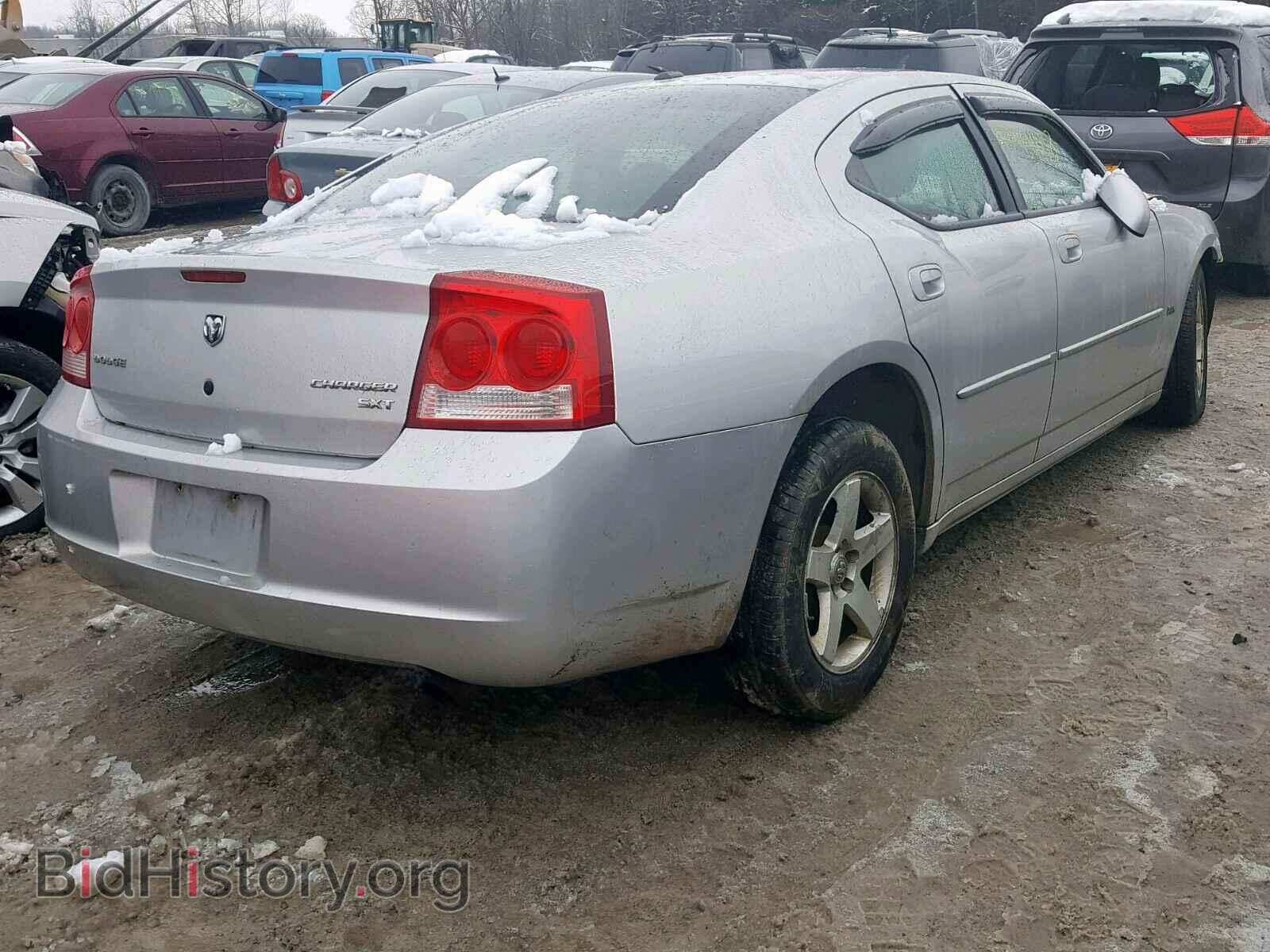 2010 DODGE CHARGER - VIN: 2B3CA3CVXAH285341 - Фото 4