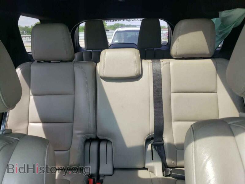 2011 Ford EXPLORER (VIN 1FMHK8D83BGA36072) — photo 10 of 13