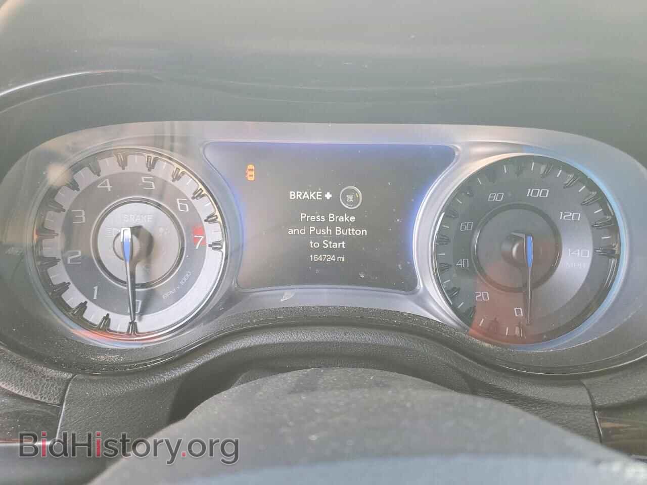 2018 CHRYSLER 300 - VIN: 2C3CCABG8JH191561 - Фото 9